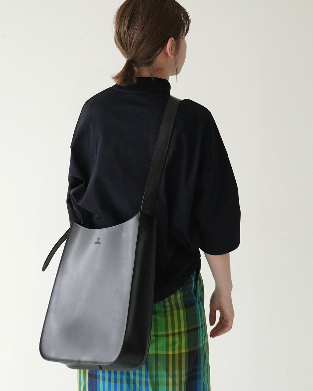 ワン ショルダー バッグ ONE SHOULDER BAG 革 レザー 鞄 01-5821