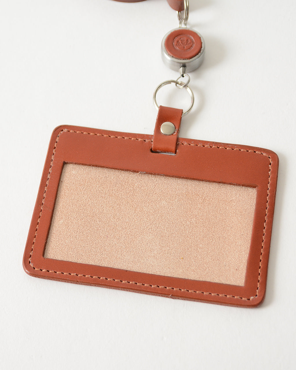 ID CARD WITH REEL STRAP 03-6077