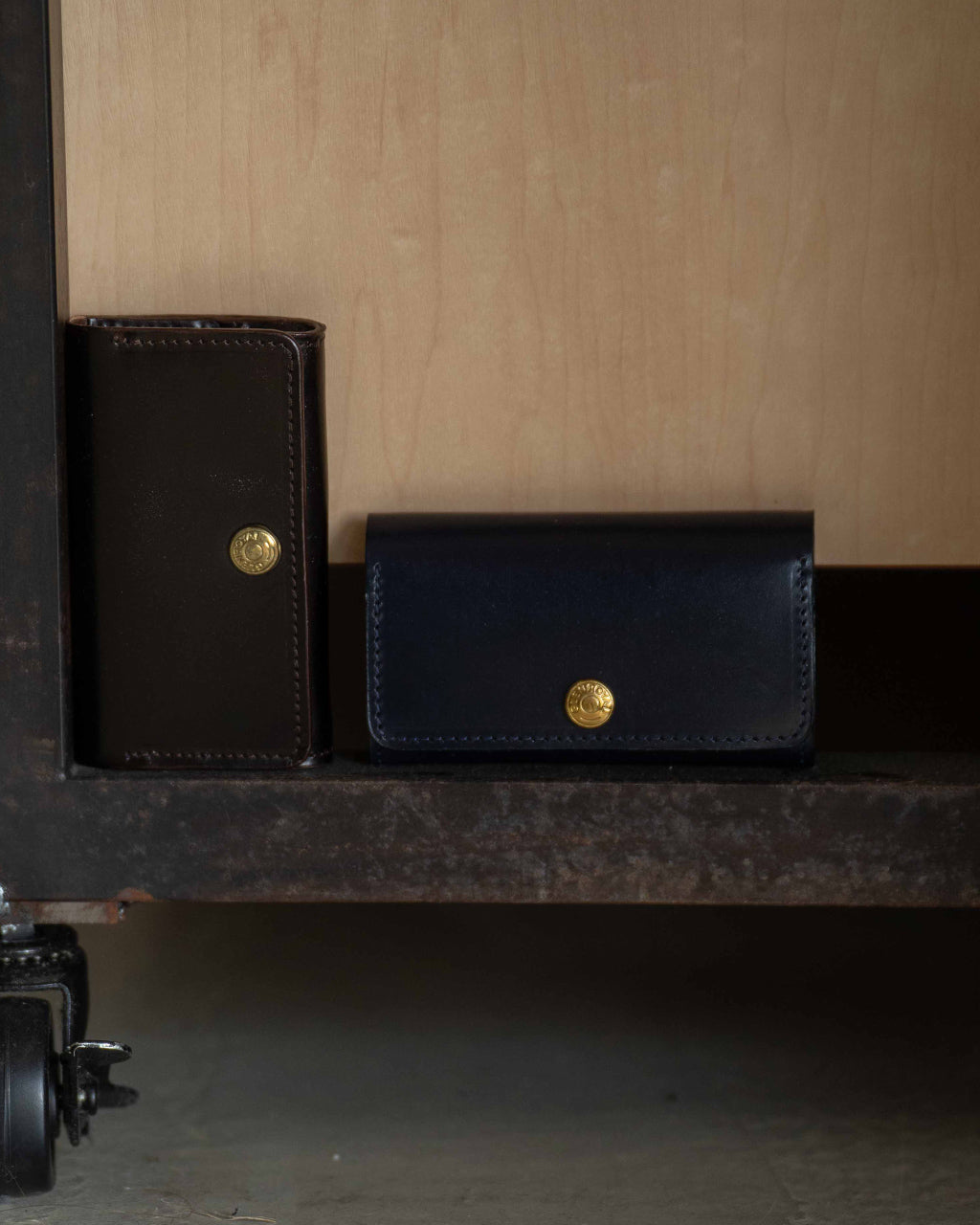 | coupon | BUSINESS CARD HOLDER 03-6131