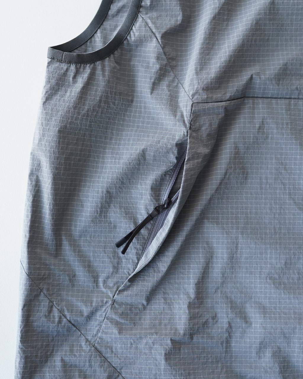 Dope Dyed Rip-stop Wind Vest GL15331