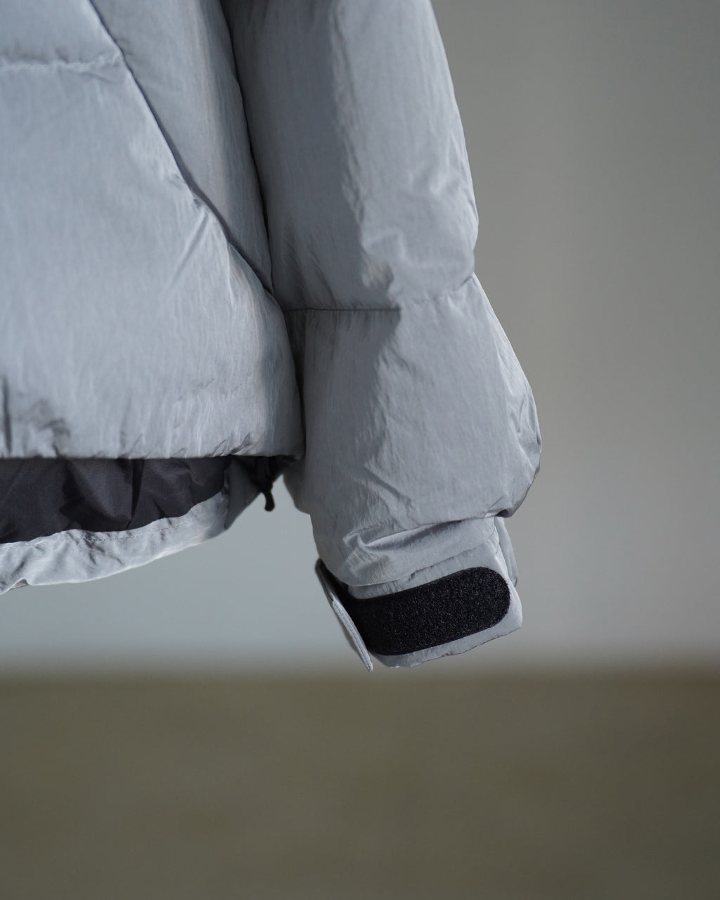 Dope Dyed Ripple Nylon Down Jacket GL25339