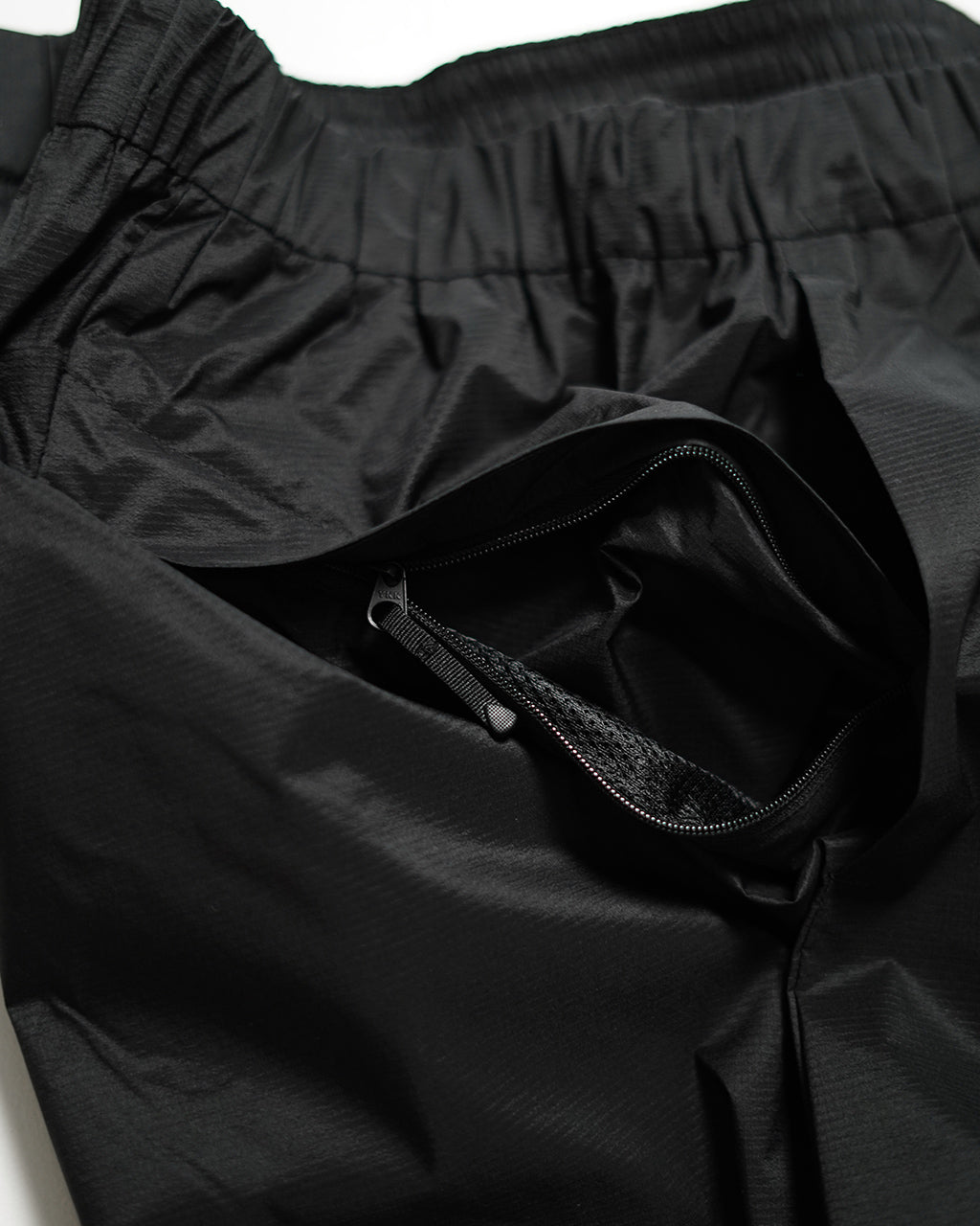 Goldwin PERTEX EQUILIBRIUM Wind Pants GL75174