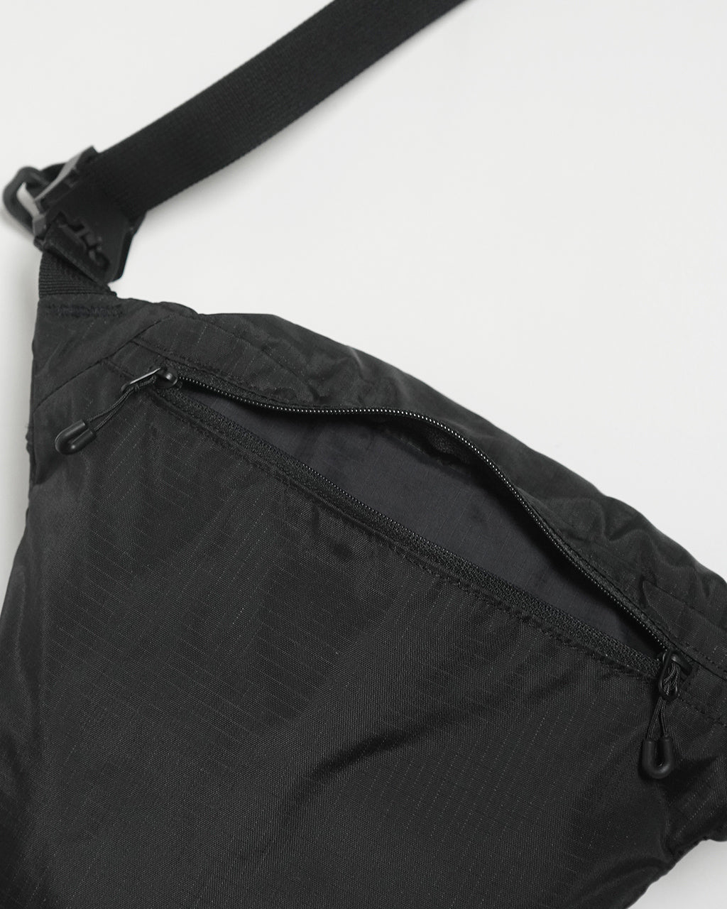 Goldwin High Strength Rip-stop Shoulder Bag M GL95185