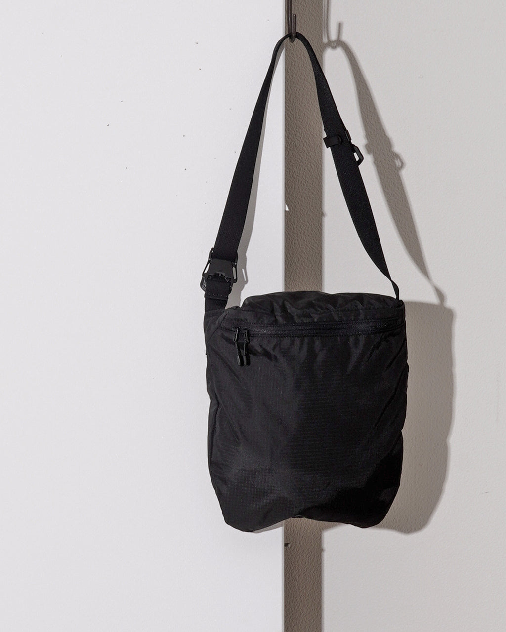 Goldwin High Strength Rip-stop Shoulder Bag M GL95185