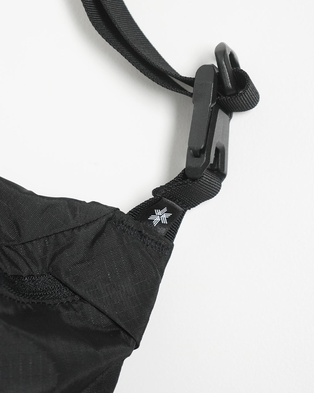 Goldwin High Strength Rip-stop Shoulder Bag M GL95185