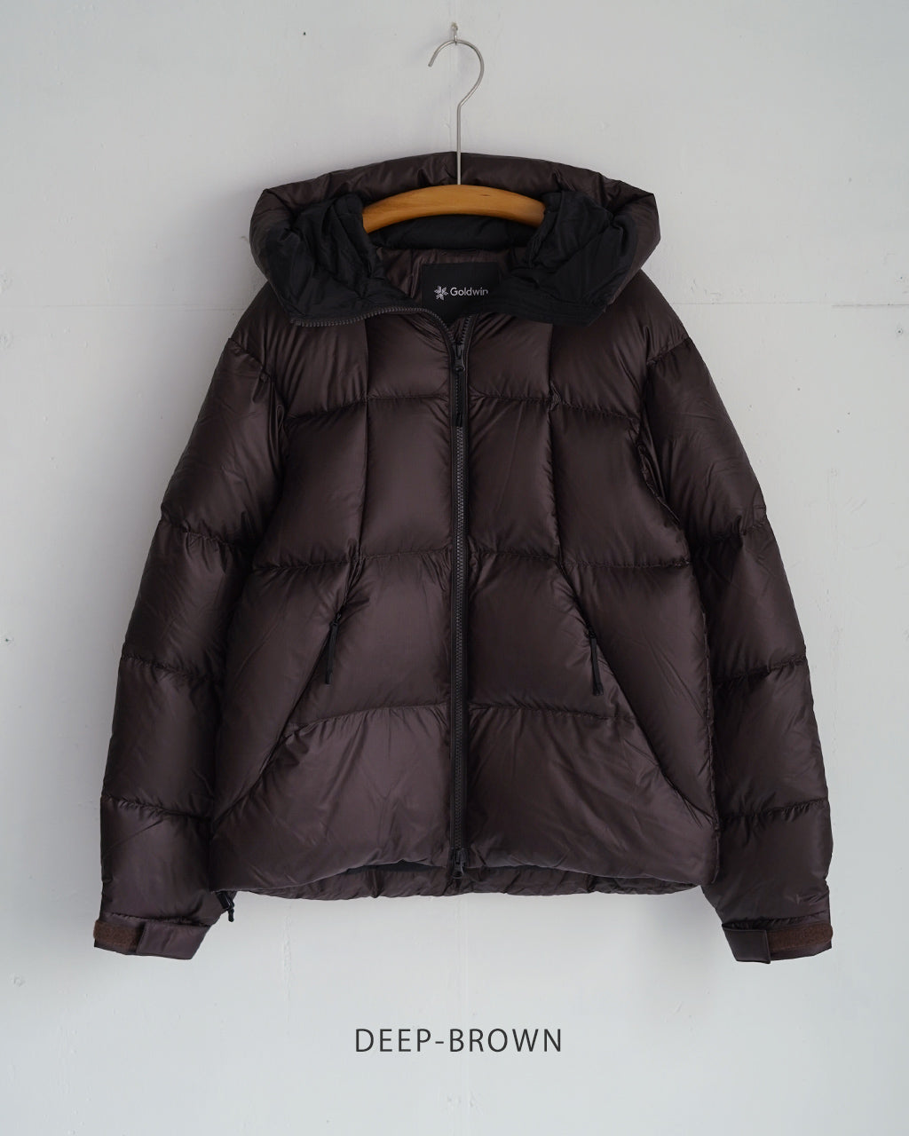 【11月1日以降順次発送】 PERTEX QUANTUM Down Parka GLW25337