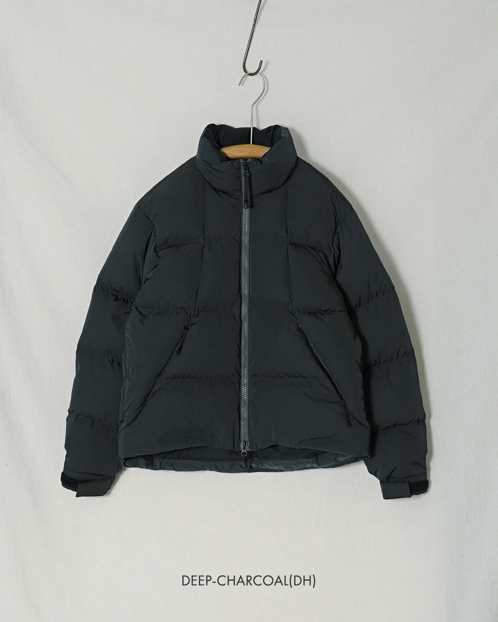 Dope Dyed Ripple Nylon Down Jacket GLW25339