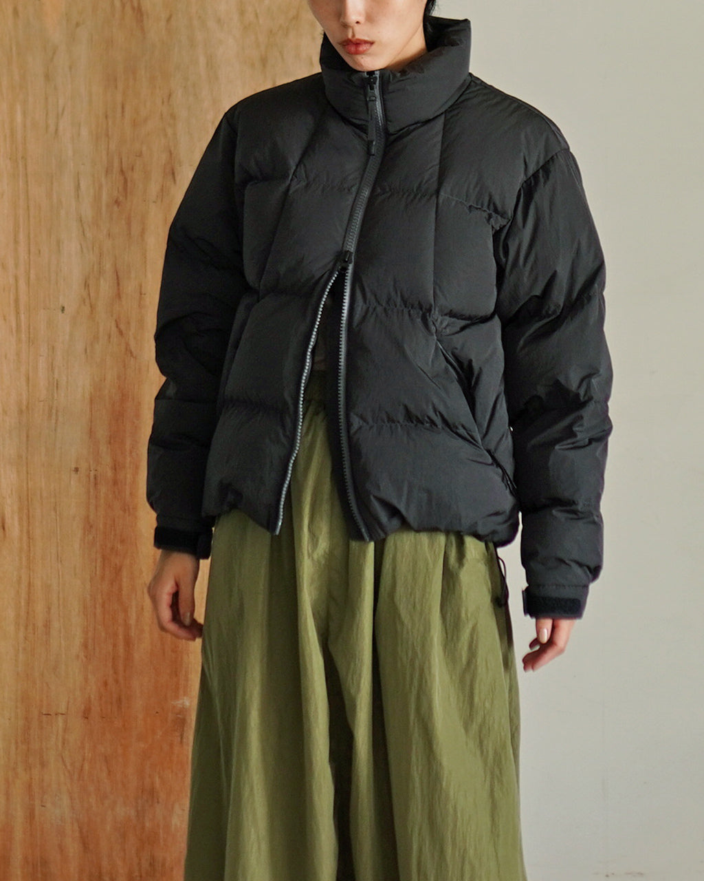 Dope Dyed Ripple Nylon Down Jacket GLW25339