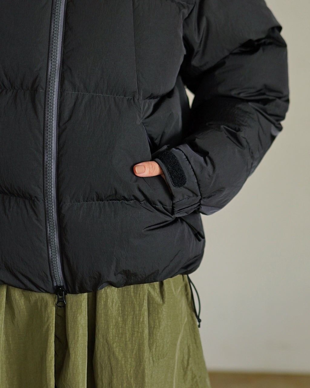 Dope Dyed Ripple Nylon Down Jacket GLW25339