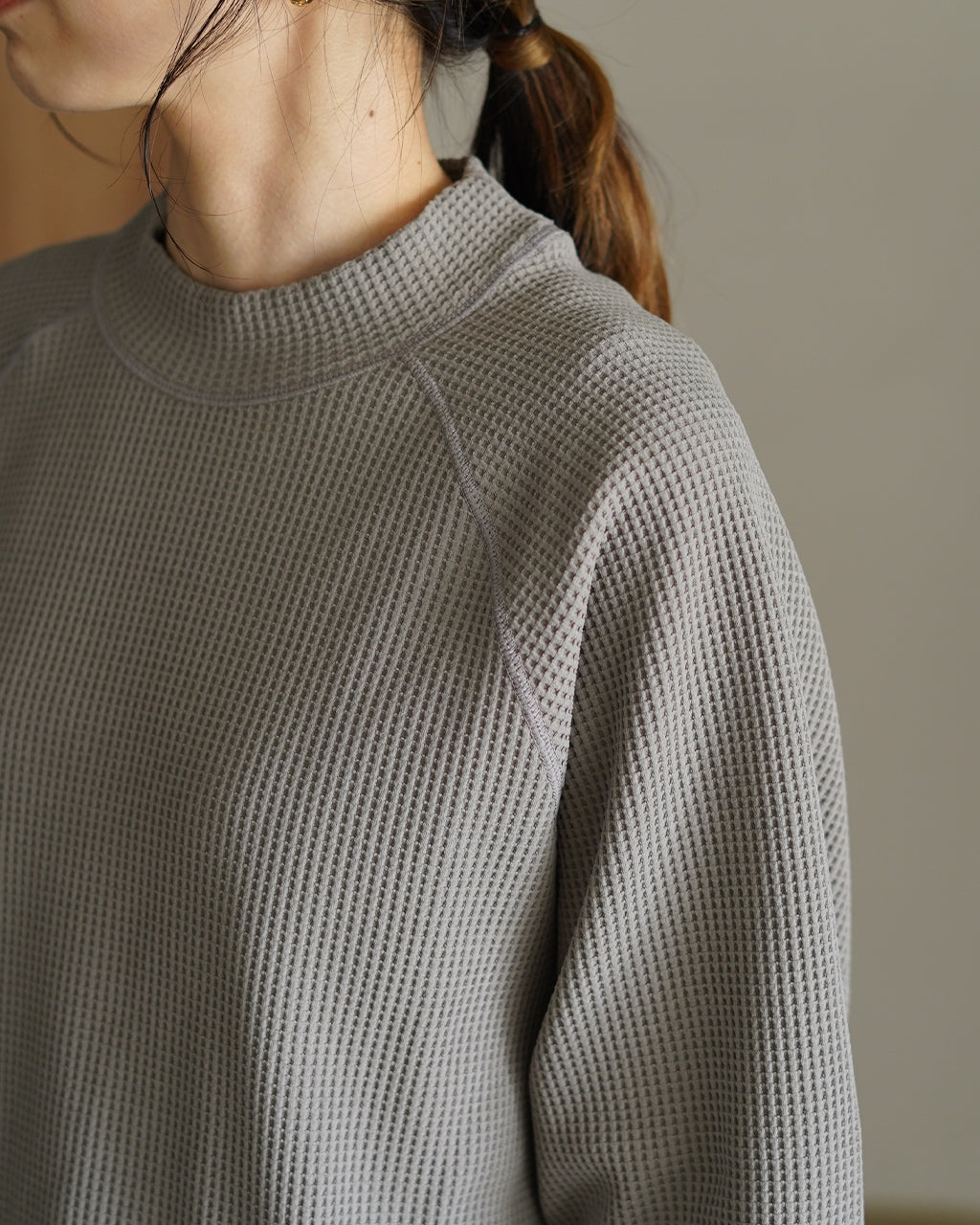 WF Light Mock Neck L/S T-shirt GLW45331