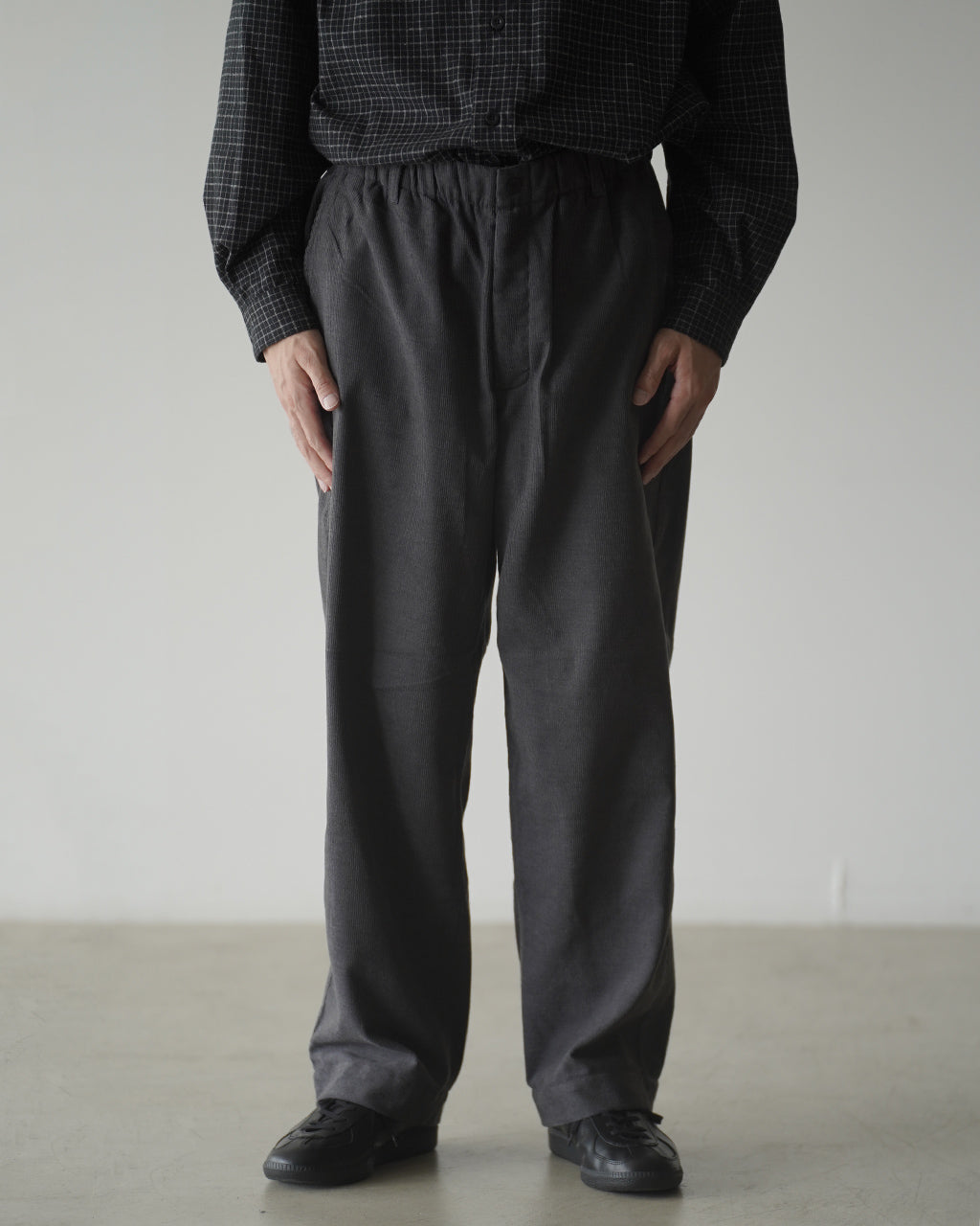 Corduroy Straight Pants GL76357
