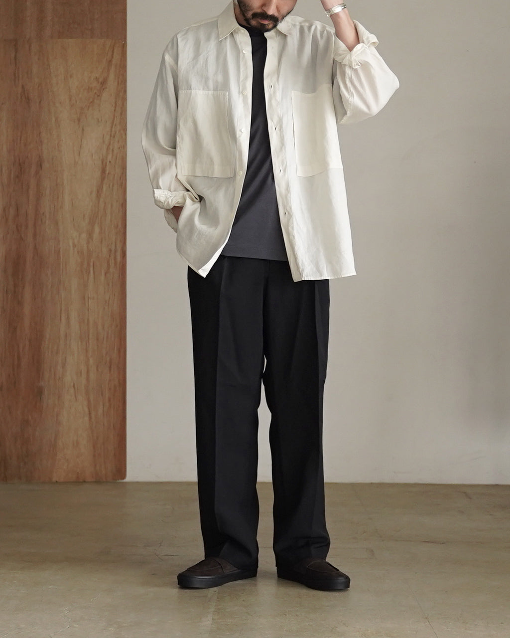 One Tuck Straight Pants GL75180