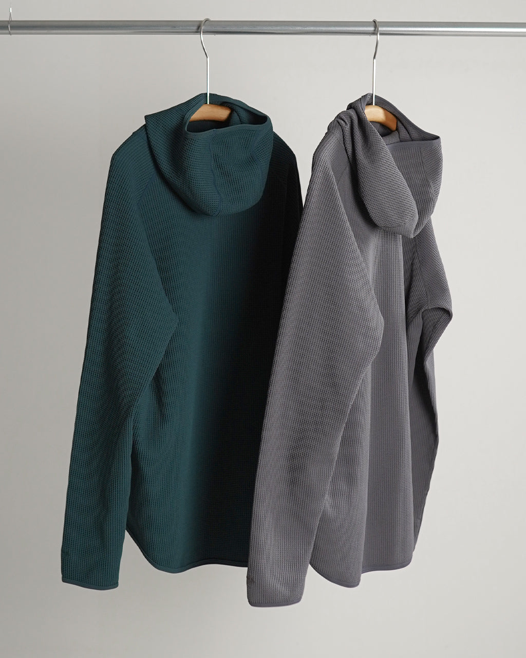 WF Light L/S Hoodie GL45141