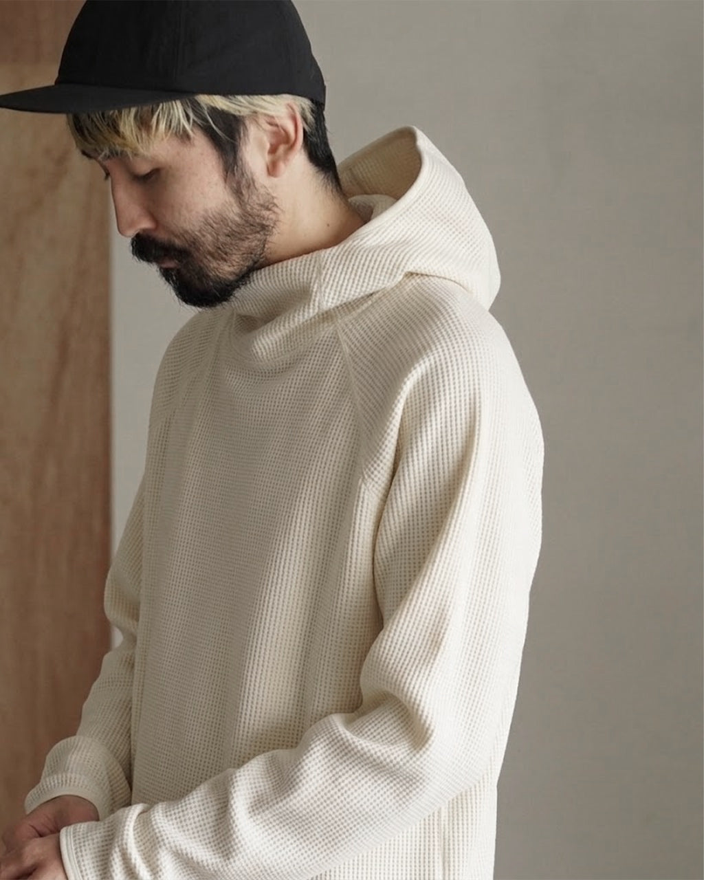 WF Light L/S Hoodie GL45141