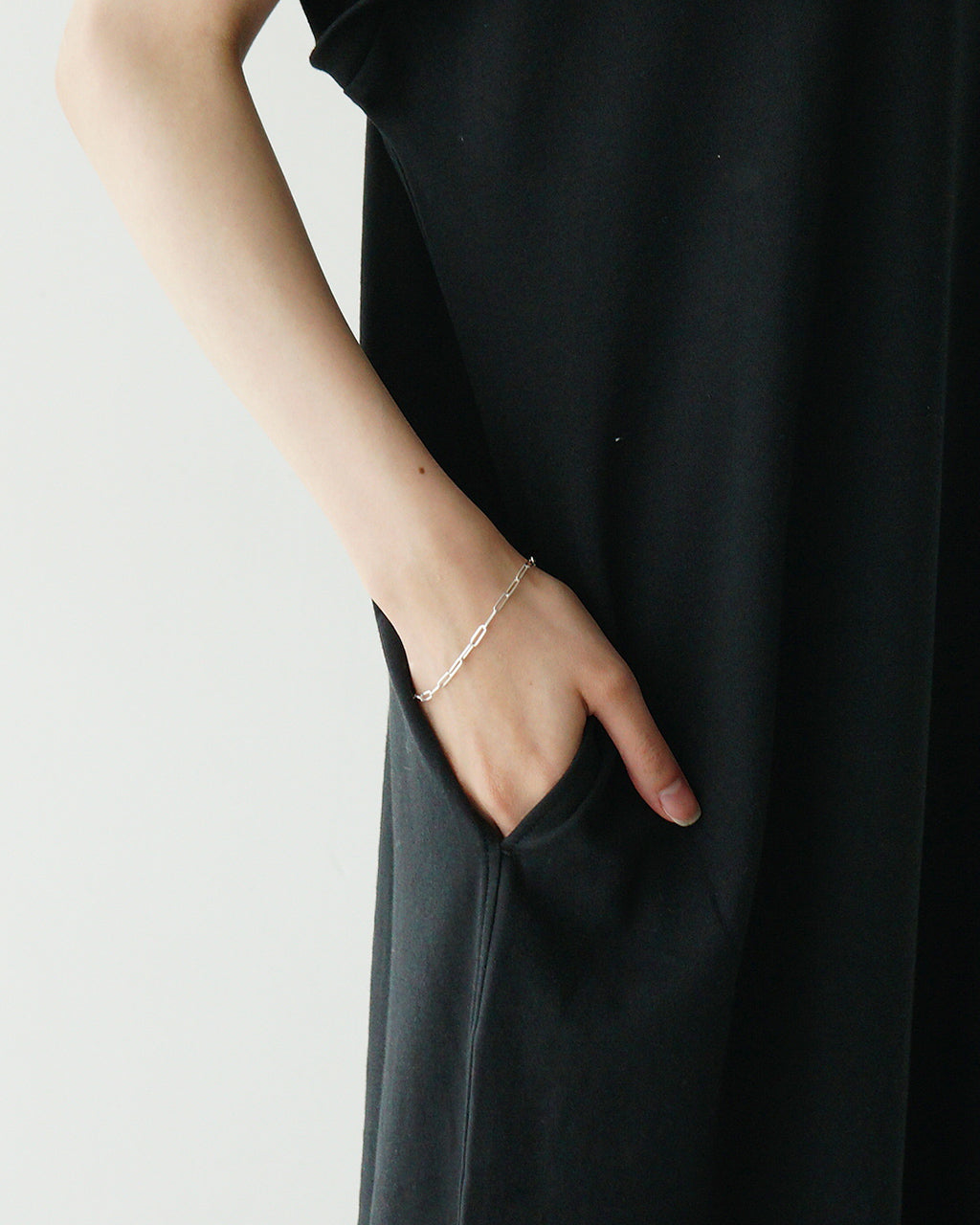 Gymphlex ジムフレックス ノースリーブ ワンピース CREW NECK SLEEVELESS DRESS クルーネック スリーブレス ボックスシルエット ドレス ロング丈 フレンチスリーブ ロゴ GY-C0325 FLK【送料無料】