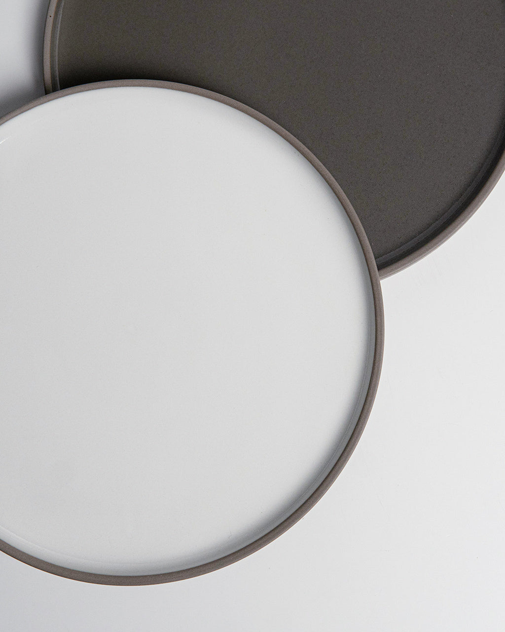 HASAMI PORCELAIN 가위 포세린 플레이트 220×12mm 하사미야키 니시카이 도기 일본제 식기 접시 식세기 대응 Plate HDG104 HAW104【쿠폰 대상외】