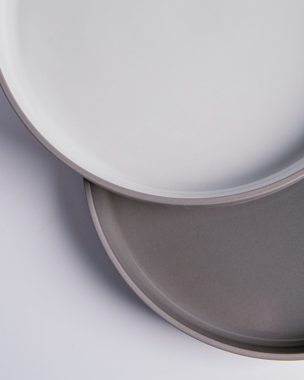 HASAMI PORCELAIN 가위 포세린 얕은 그릇 접시 Shallow Bowl 255×37mm 하사미야키 니시카이 도기 식세기 대응 HDG111 HAW111【무료우송】【쿠폰 대상외】