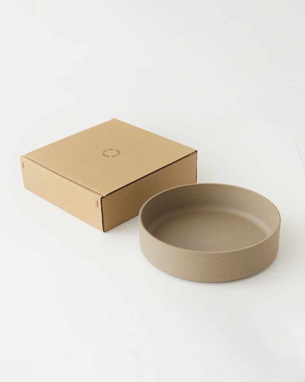 Bowl 22cm×5.5cm HP010