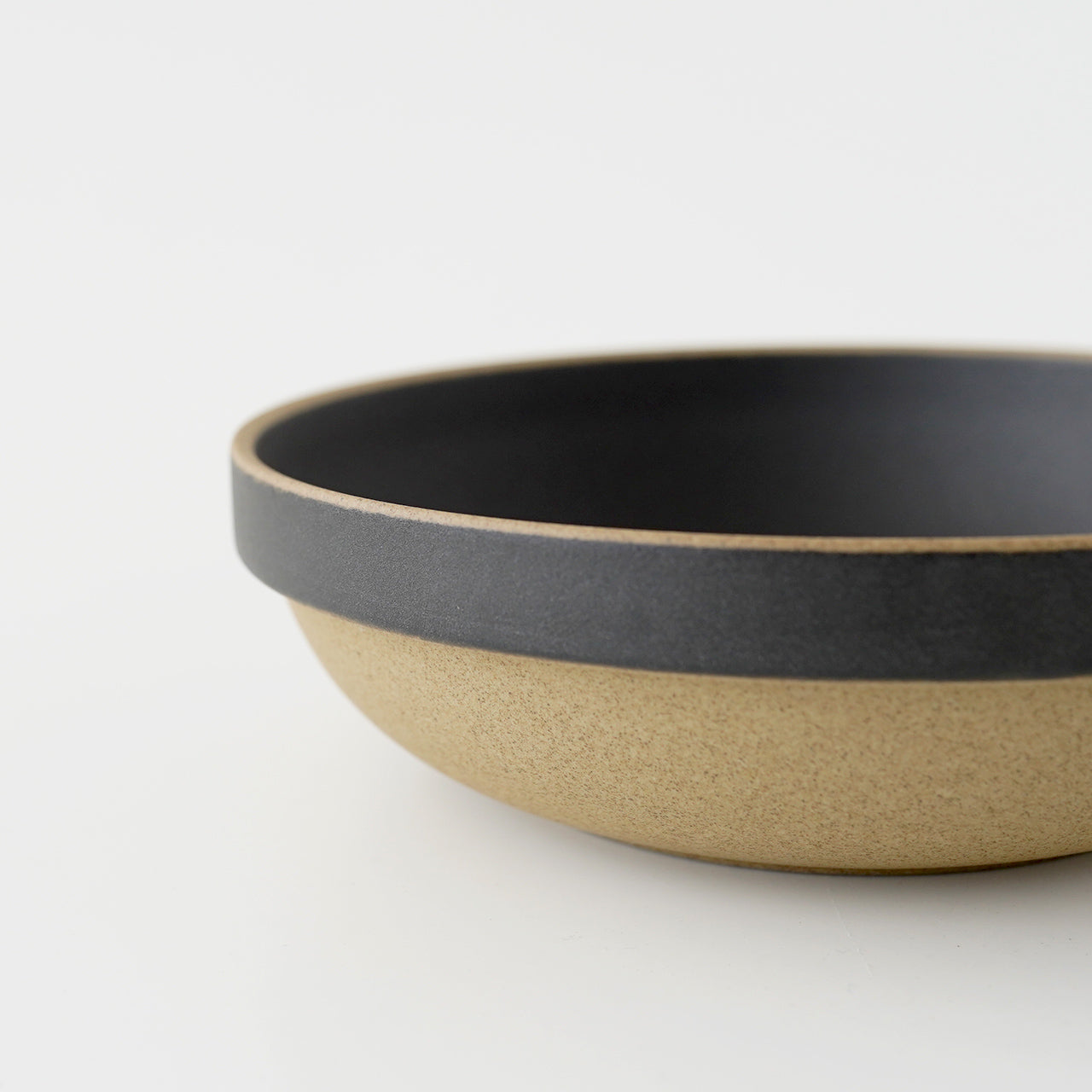 HASAMI PORCELAIN ハサミポーセリン ラウンド ボウル Round Bowl 18.5cm×5.5cm 波佐見焼き 西海陶器 皿 HPB032 HPM032