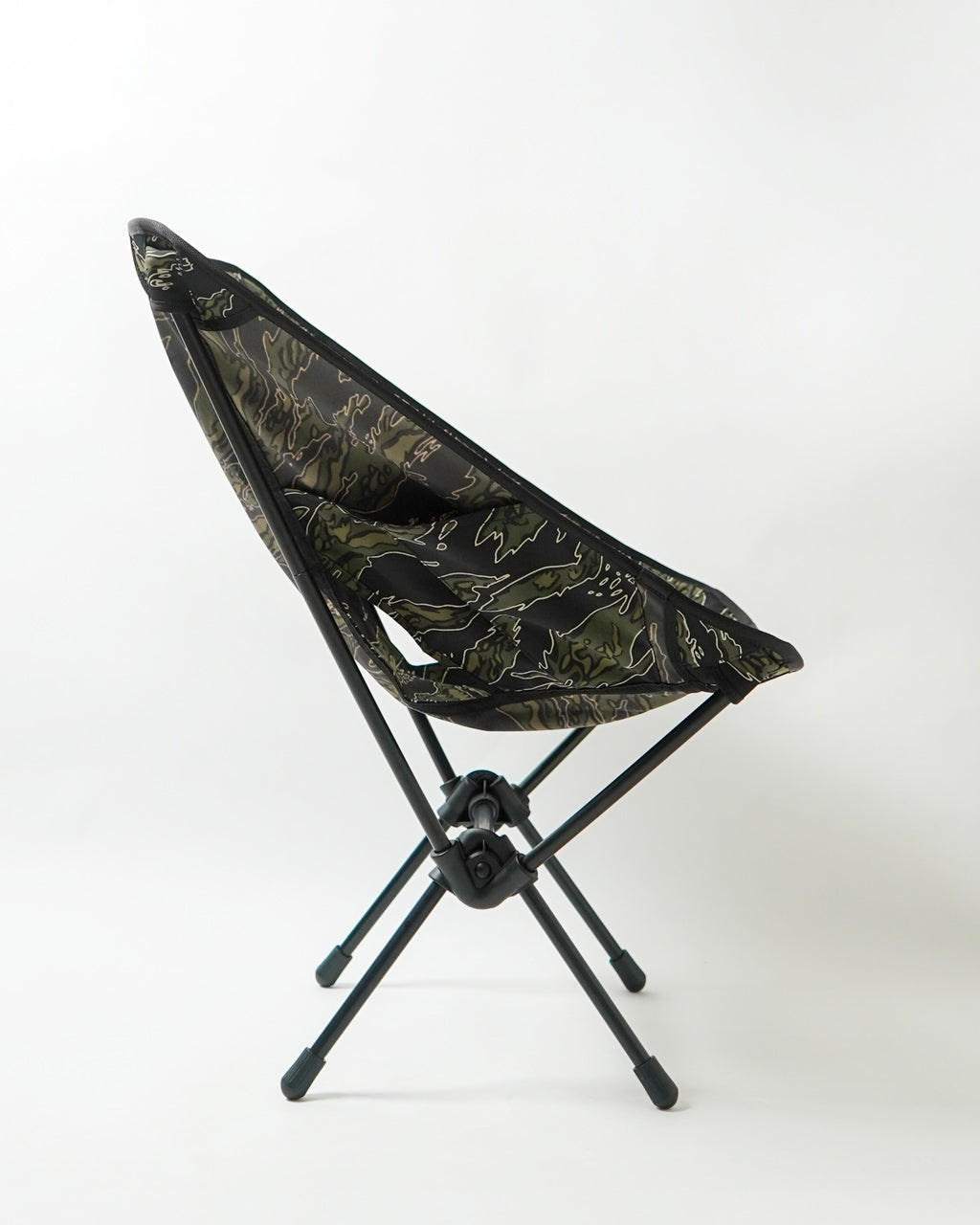 Helinox ヘリノックス タクティカルチェア Tac. Chair-Xray Tiger Camo タックチェア エックスレイ タイガーカモ 折り畳み式 コンパクトチェア ギフト【クーポン対象外】【送料無料】