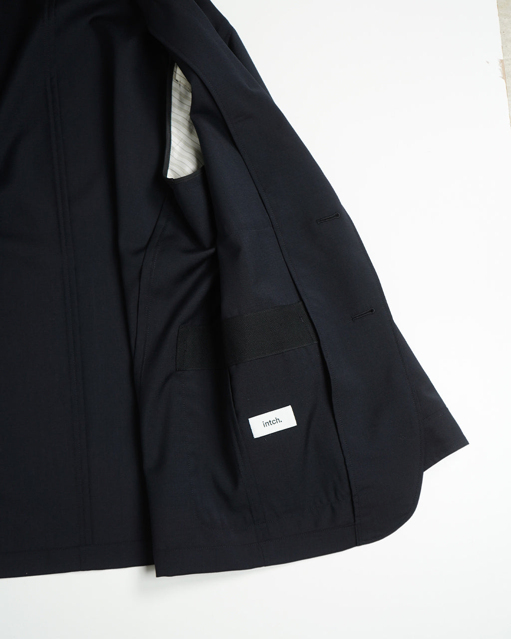 intch.ウール モヘヤ ブレザー スターリングシルバー ボタン ジャケット 春夏対応 502510008