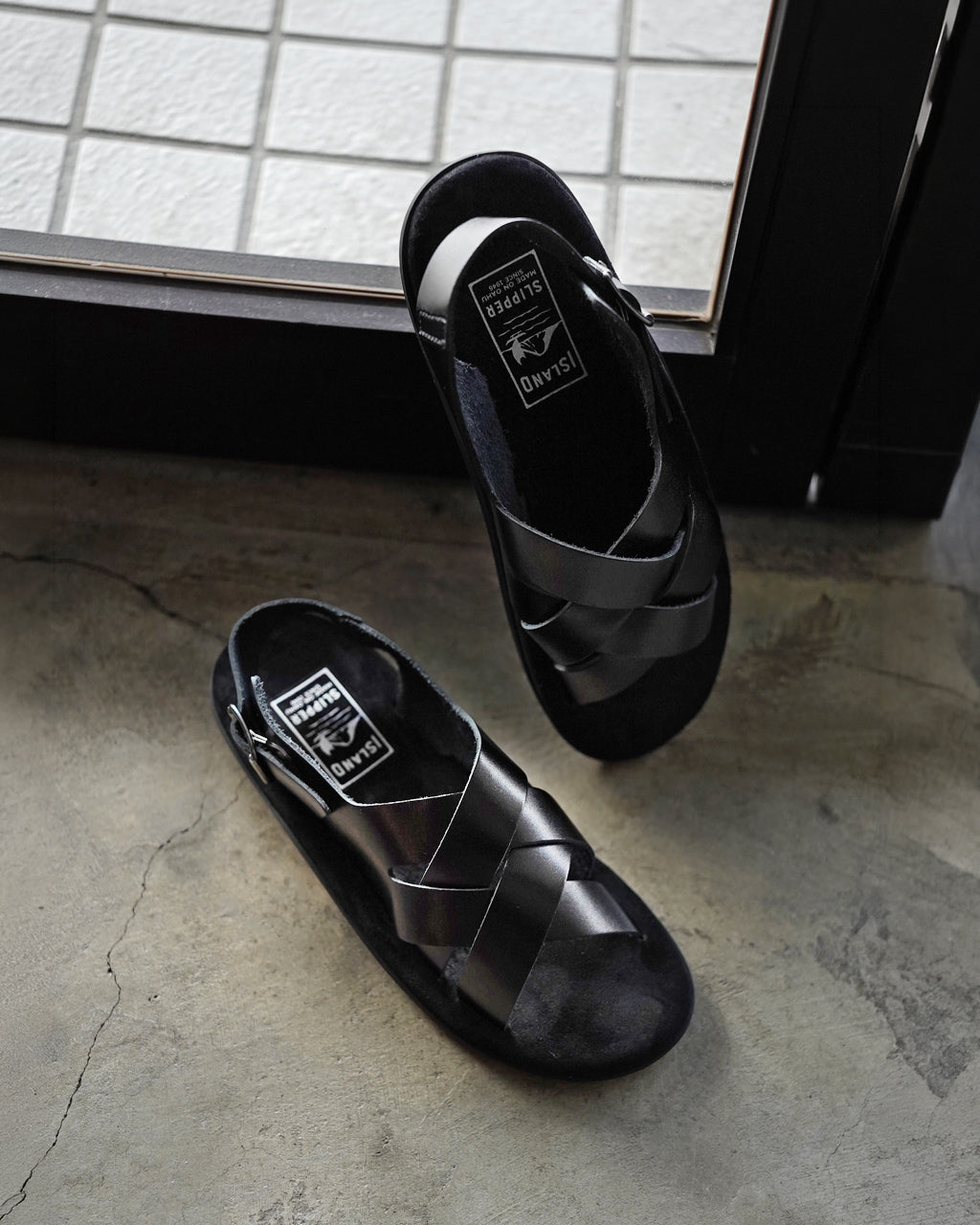 ISLAND SLIPPER アイランドスリッパ レザー編み込みサンダル BACK 
