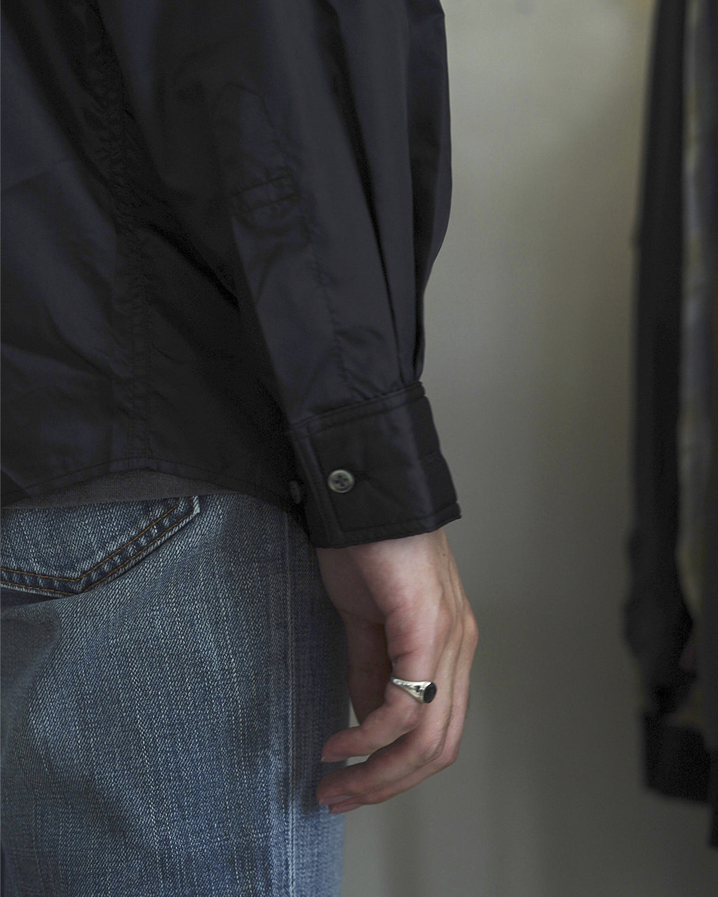 ISSUETHINGS type53 (polyester) 25b/53d-p/w-05
