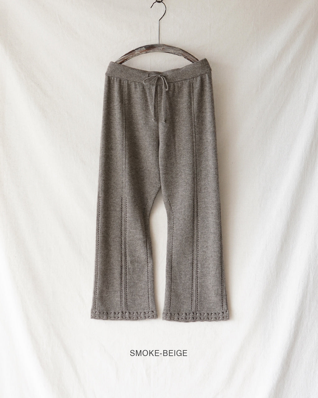 Triangle Pattern Knit Pants J253KN06