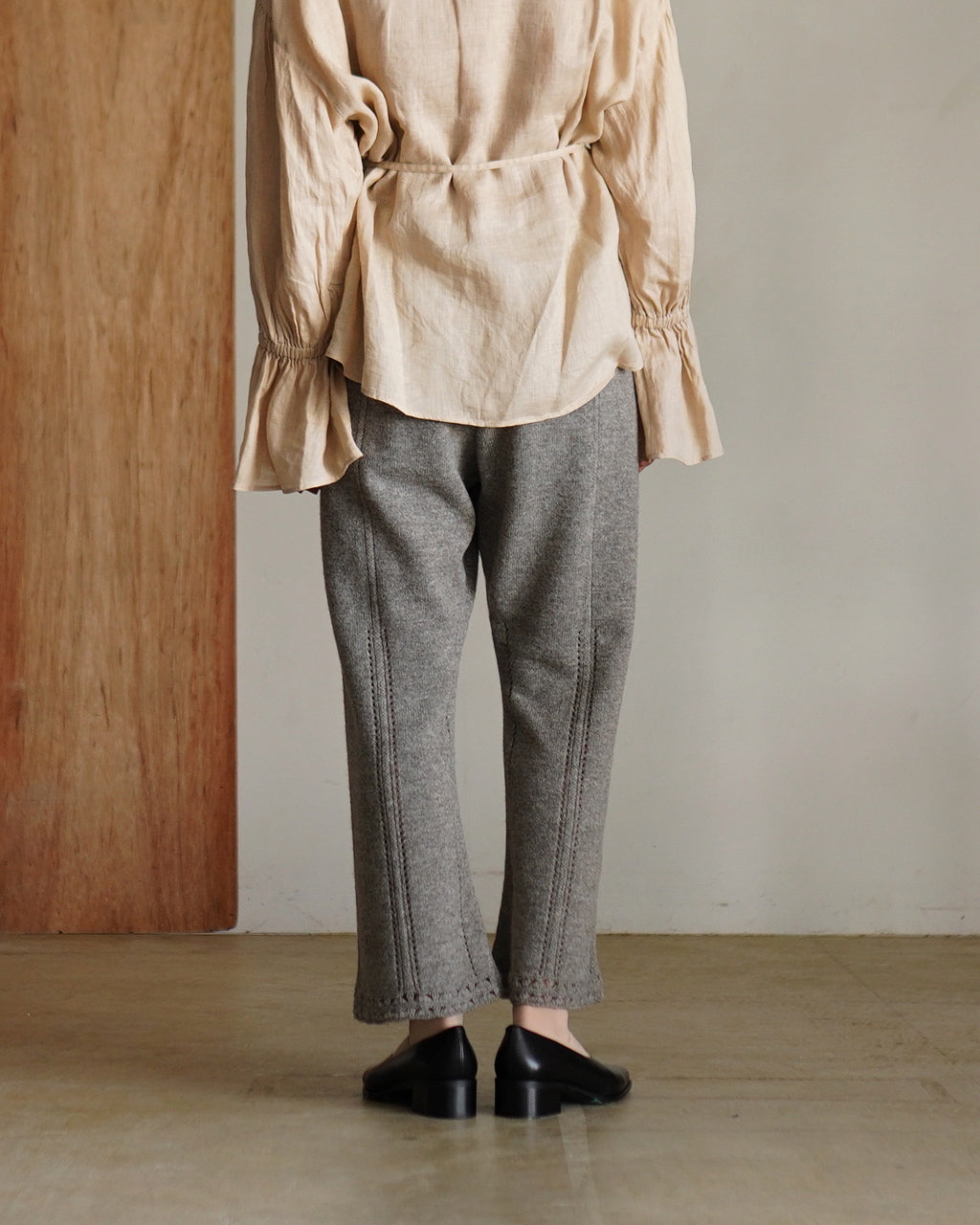 Triangle Pattern Knit Pants J253KN06