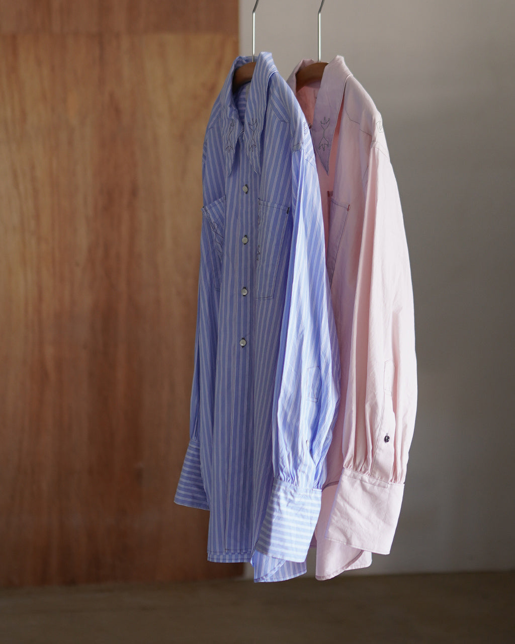 Geometric Embroidered Shirt J253SH02