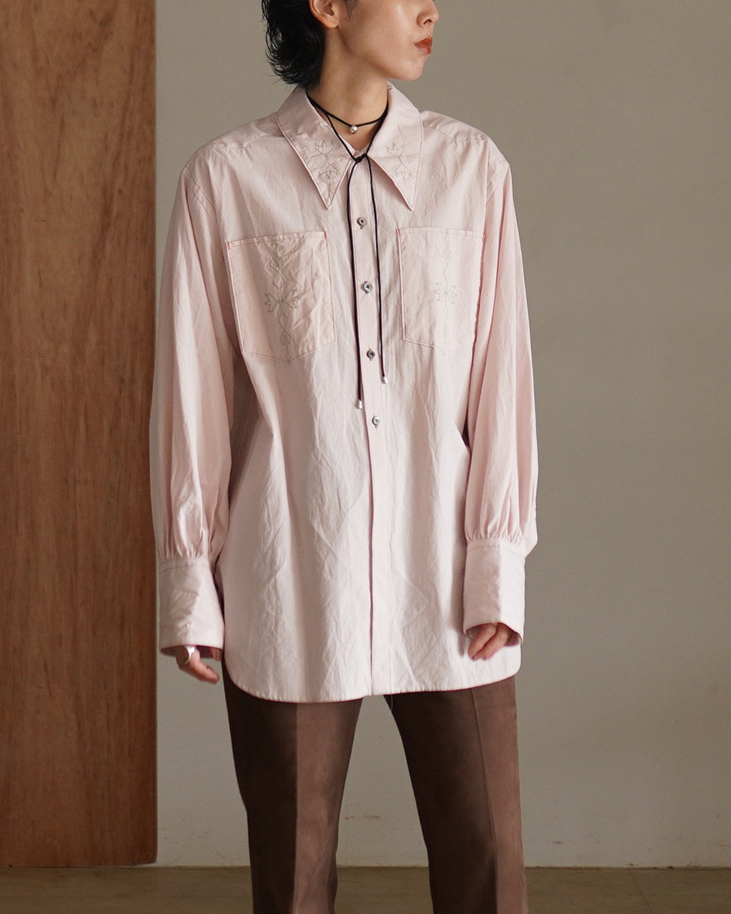 Geometric Embroidered Shirt J253SH02