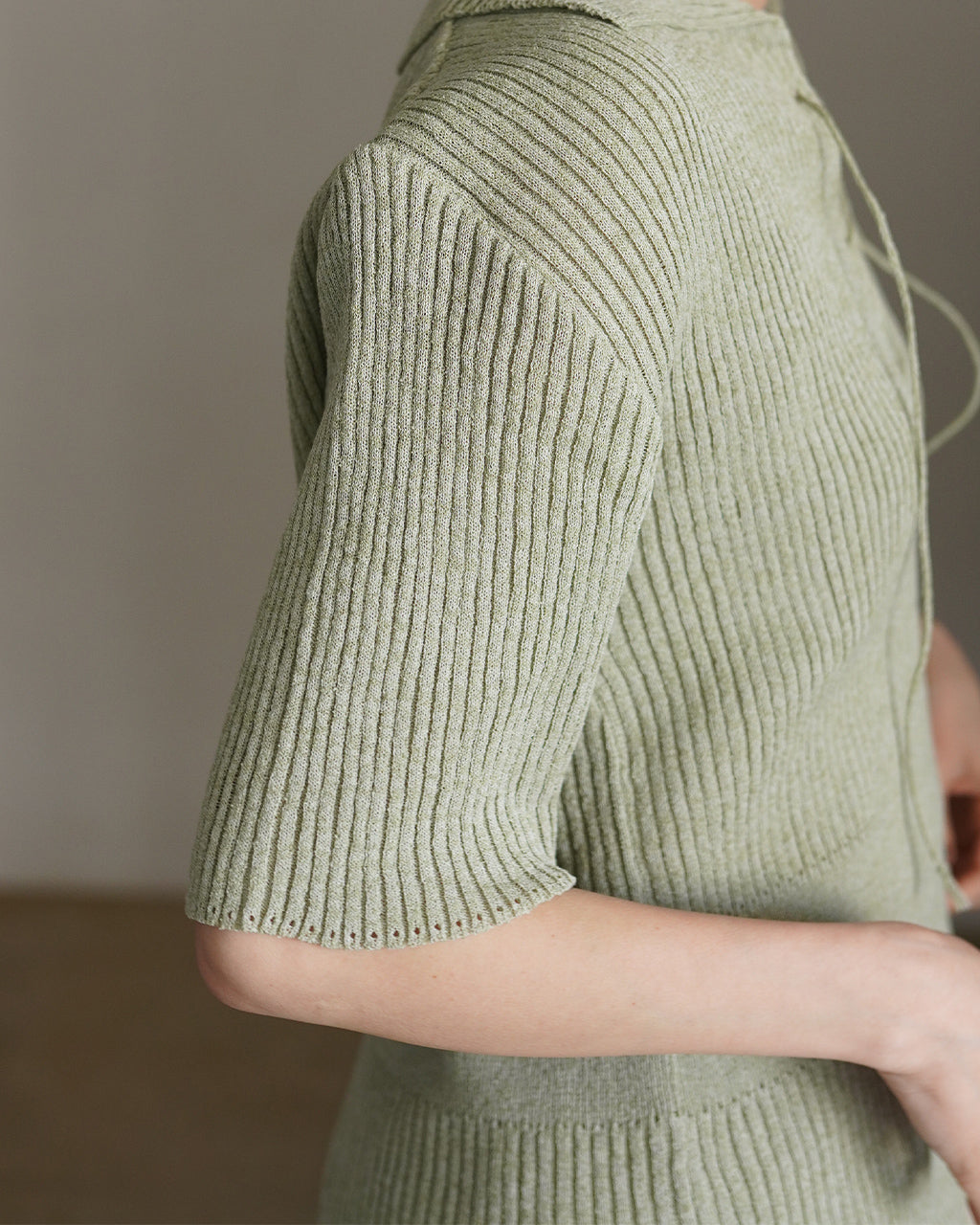 Subtle Accent Knit Polo J261KN05