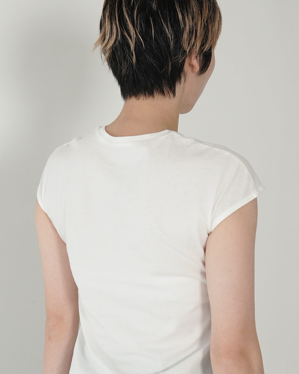【アウトレット!20%OFF】フレンチスリーブ Tシャツ クルーネック カットソー コンパクト コットン 25SS-28-S【送料無料】