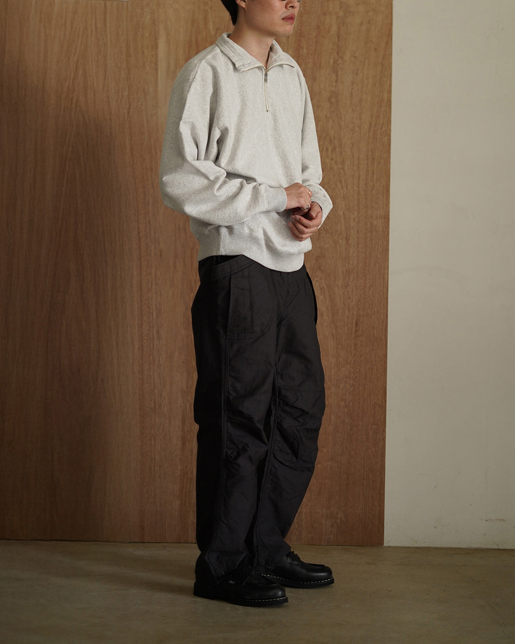 Zipper High Neck Pullover KS25FCS03