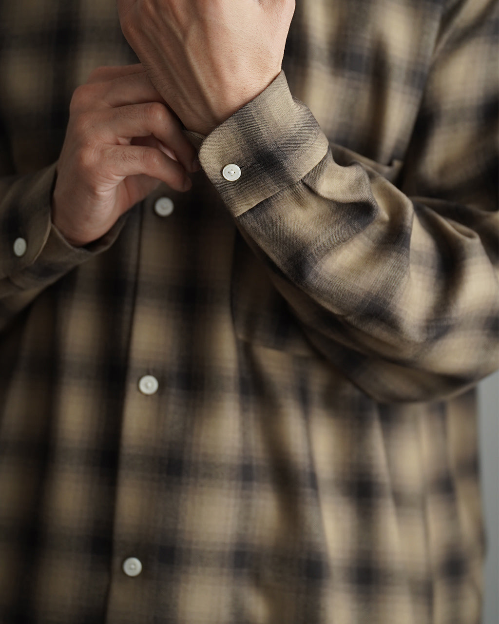 Wool Ombre Open Collared Shirt KS25FSH04