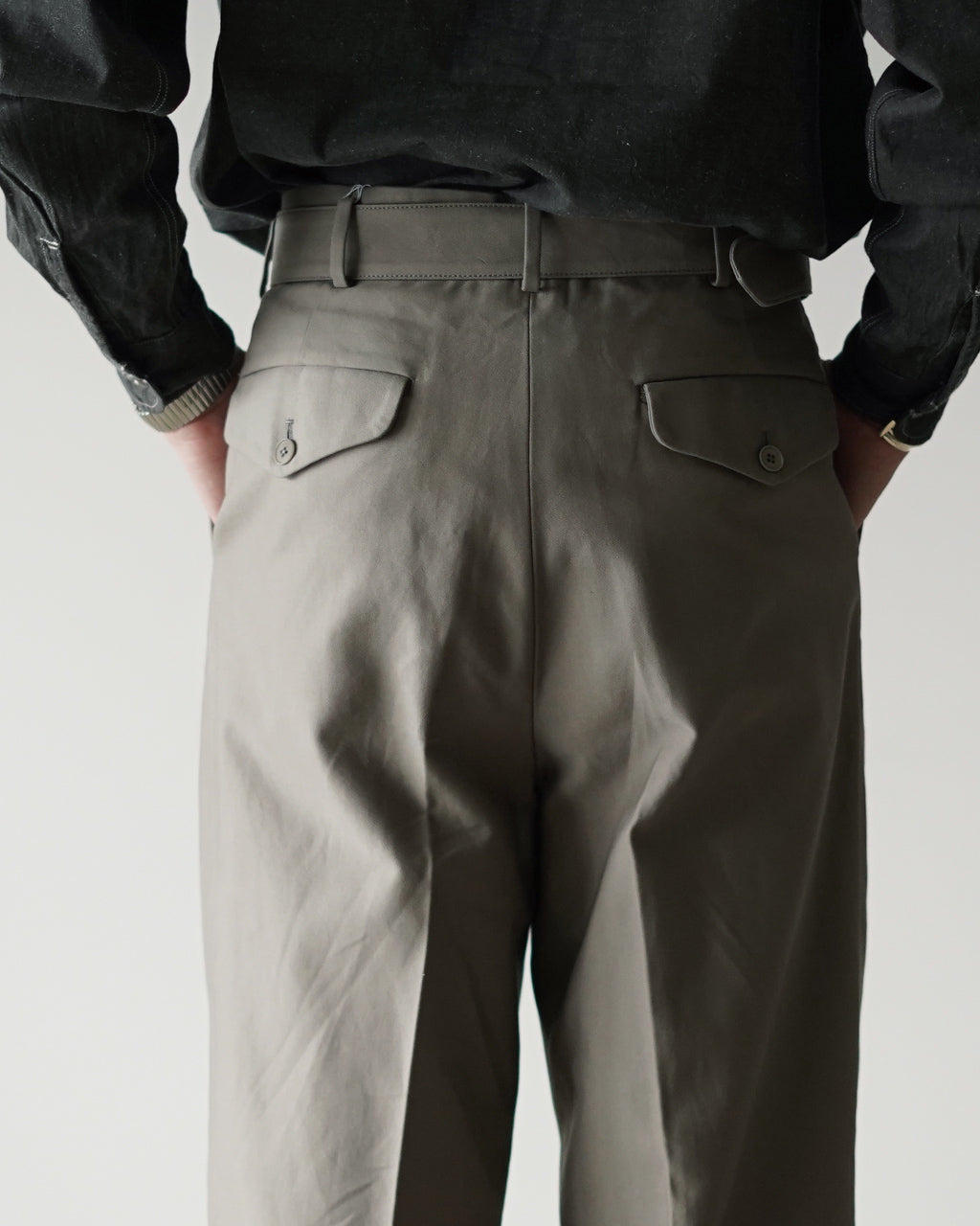 Belted Riviera Pants KSBSPT02