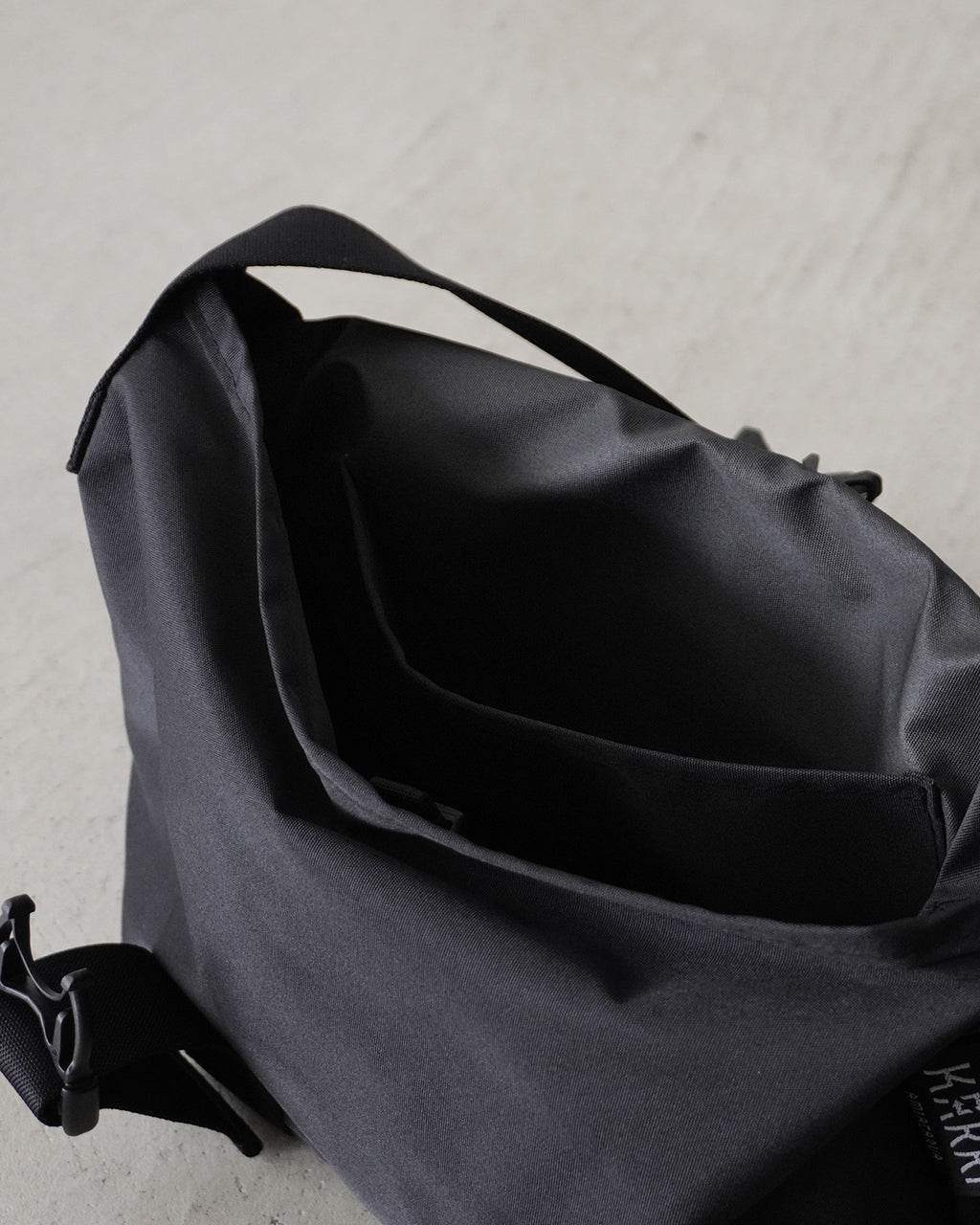 MESSENGER【S】K010-S-BL