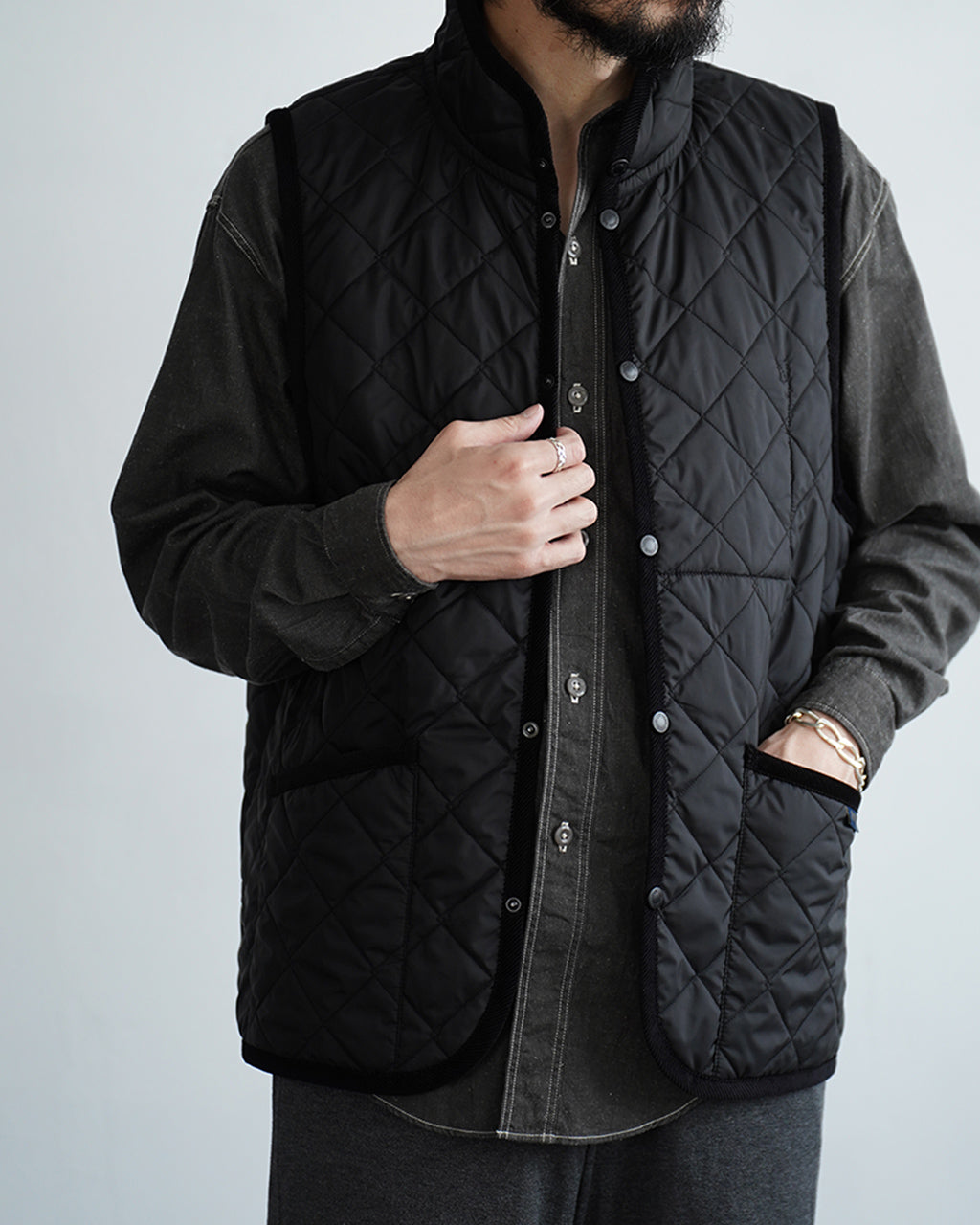 LIGHTWEIGHT MICKFIELD MENS LV11020