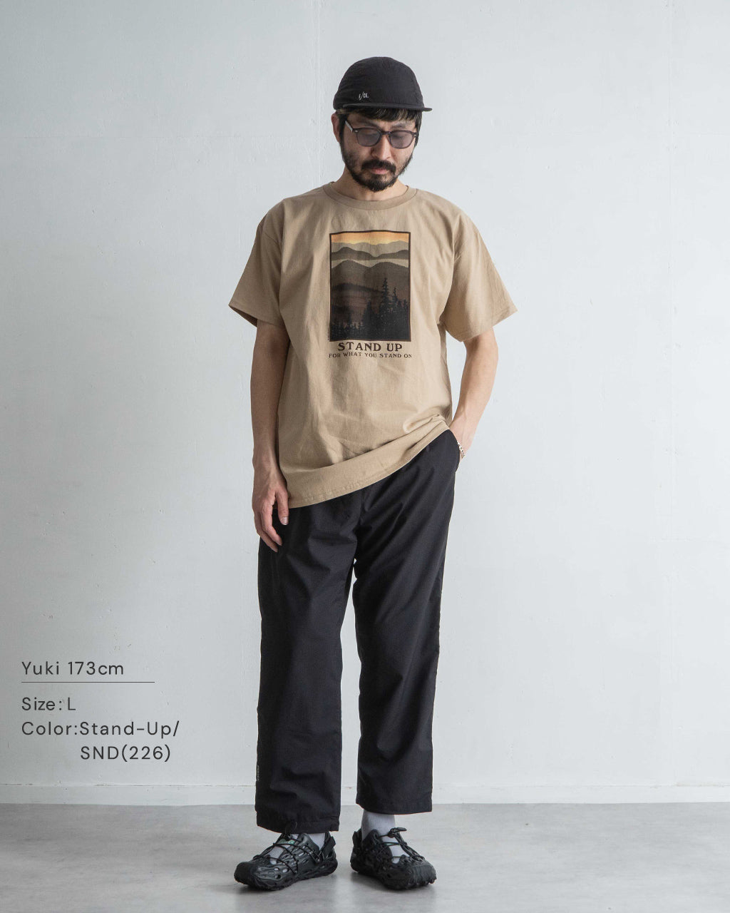 LIBERTY GRAPHICS リバティーグラフィックス 半袖Tシャツ グラフィックT クルーネック 天文学 宇宙 自然 植物 花 コットン 丸胴 カットソー