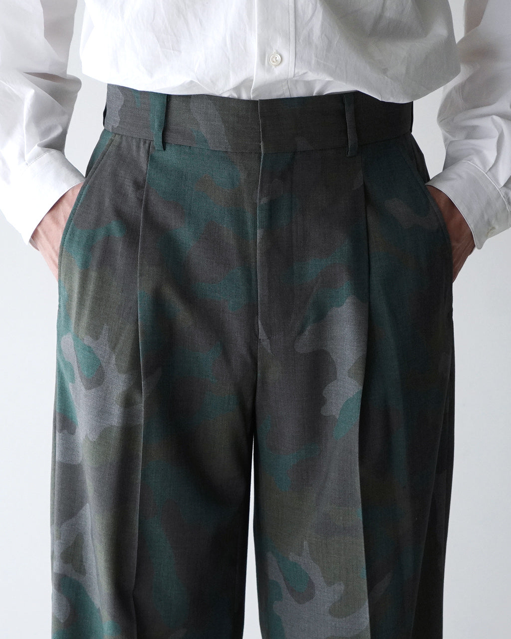 【SALE!20%OFF】迷彩 カモフラージュ柄 スラックス パンツ DAY Slacks USアーミーモカ フルレングス ミリタリー LV-PT5102