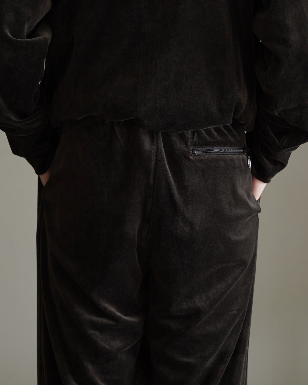 30/- Organic Cotton Velour Track Pants M25C19PT01C