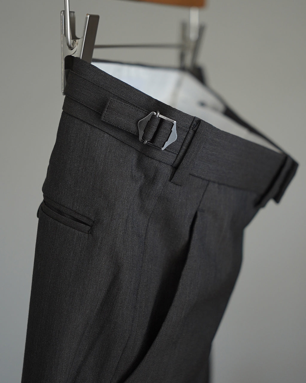 REGULAR FIT STRAIGHT TROUSERS M26C01PT02C