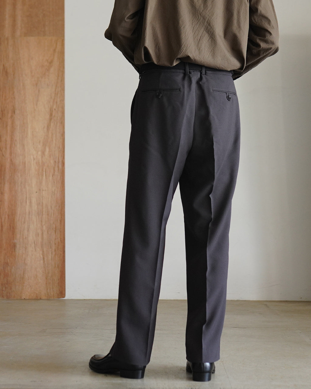 REGULAR FIT STRAIGHT TROUSERS M26C06PT02C