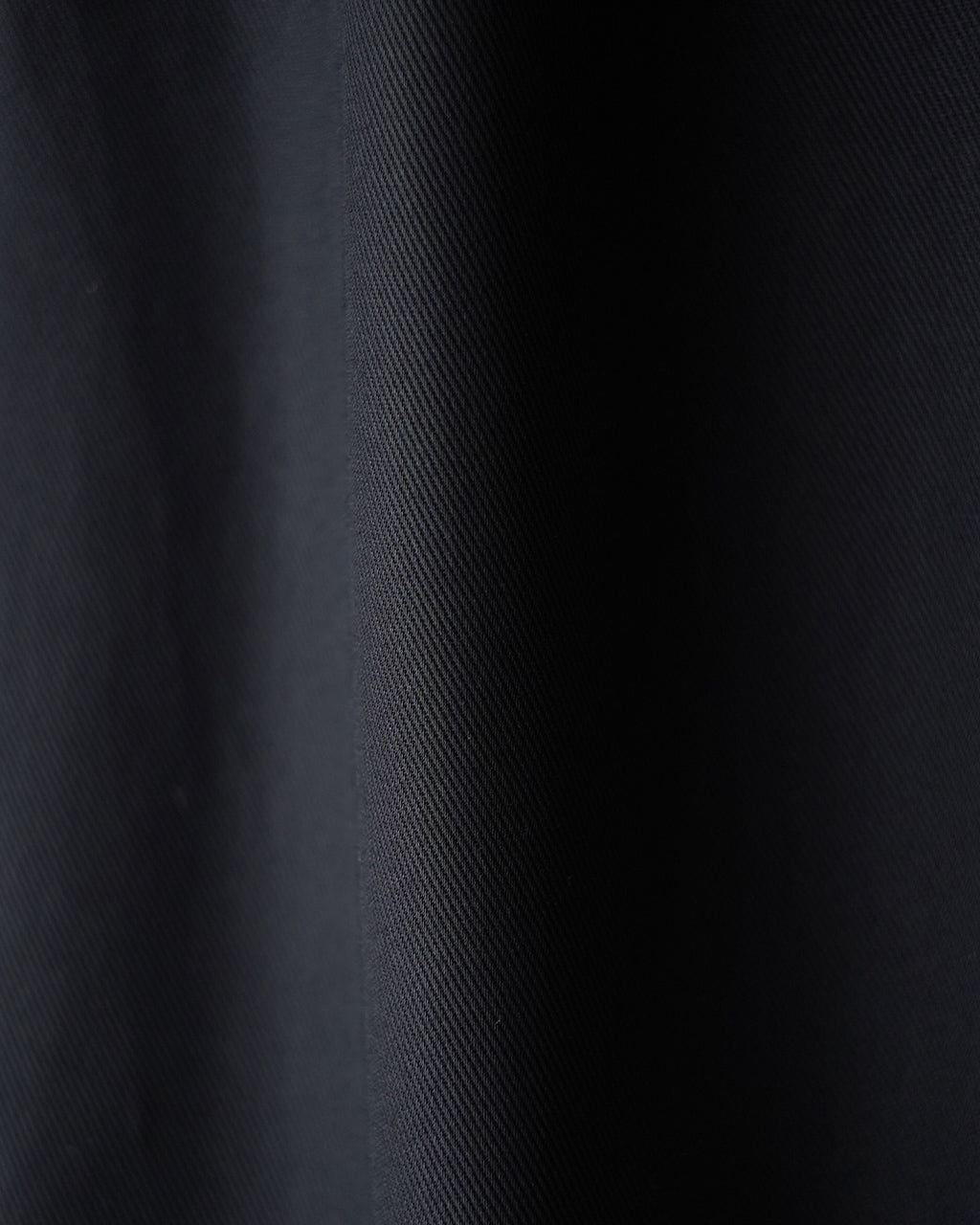 markaware TRIPLE PLEATED WIDE TROUSERS A26A93PT03C ワイドパンツ ブラック ネイビー|Crouka(クローカ)