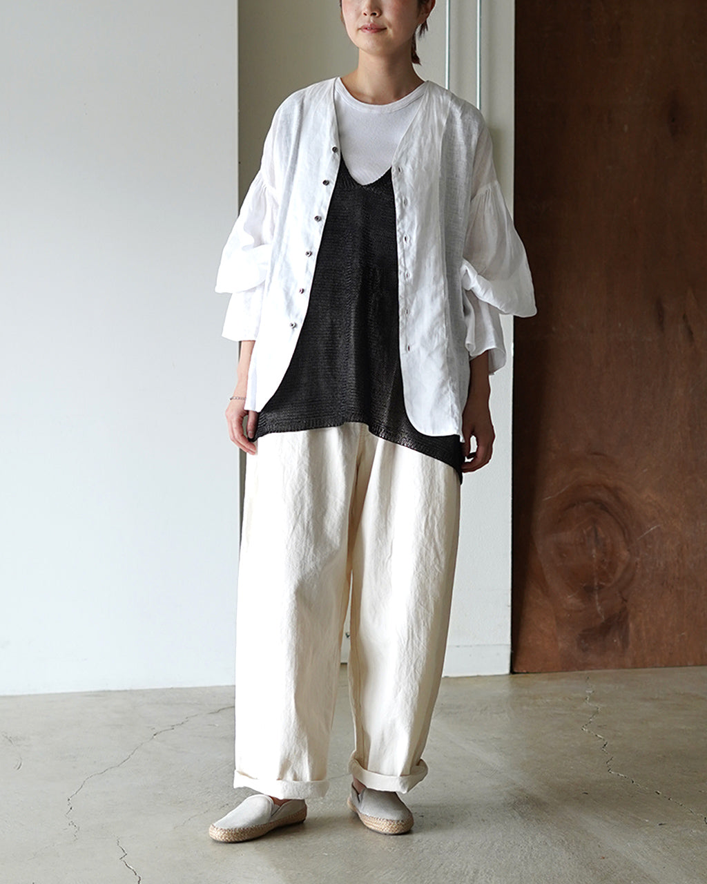 wide V neck vest 1-220062