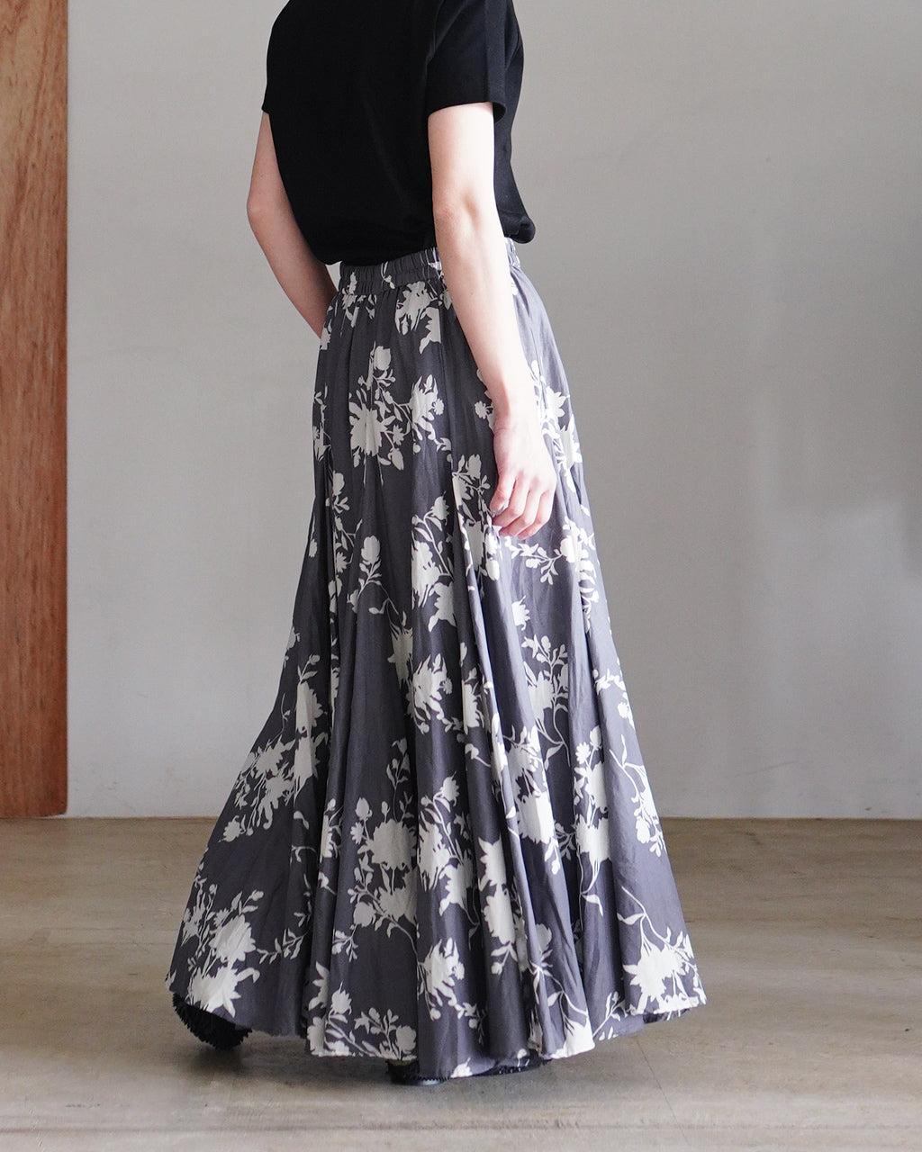 mizuiro ind ミズイロインド flower print volume flare skirt 花柄プリントボリュームフレアスカート | Crouka(クローカ)