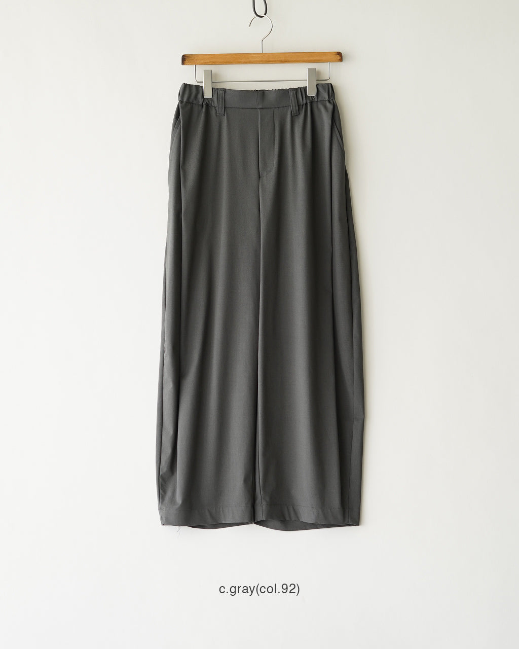 deep tuck PT 3-260105