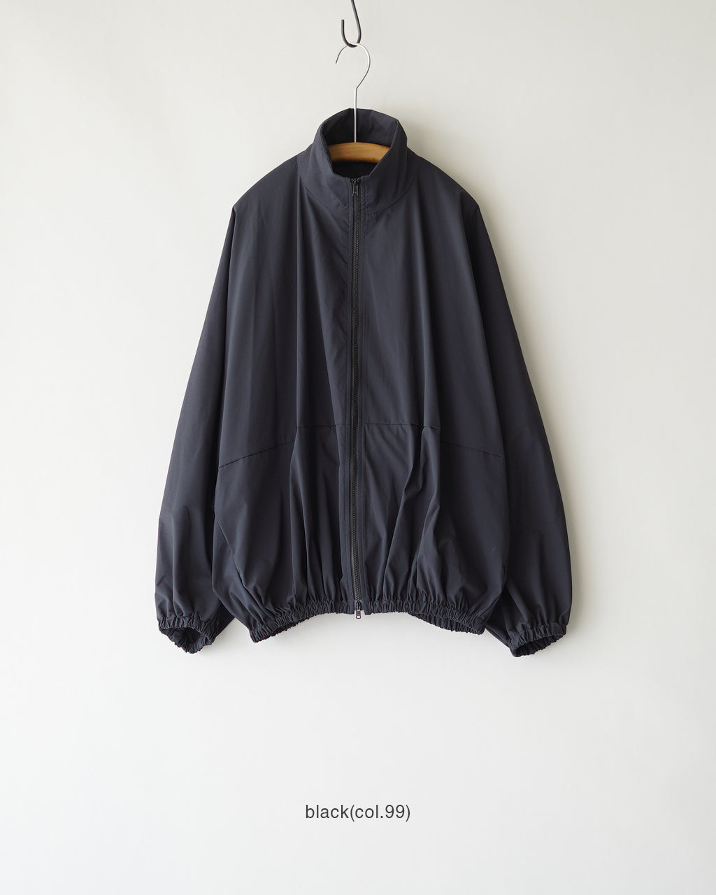 high neck zip blouson 3-270080