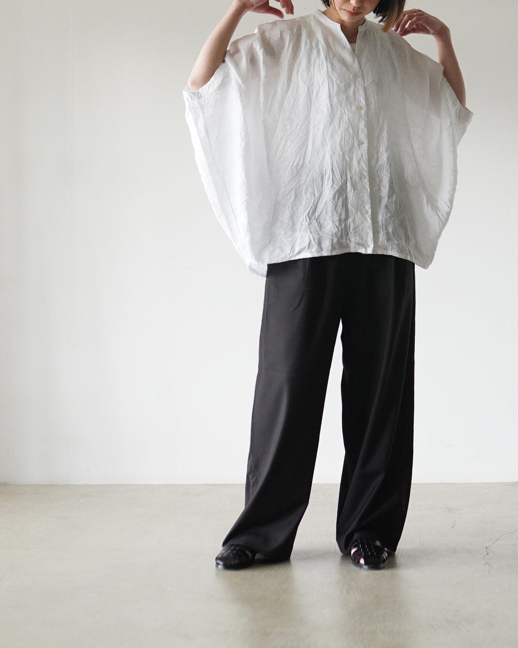 mizuiro ind ミズイロインド linen stand collar cocoon リネンスタンドカラーコクーンシャツ | Crouka(クローカ)