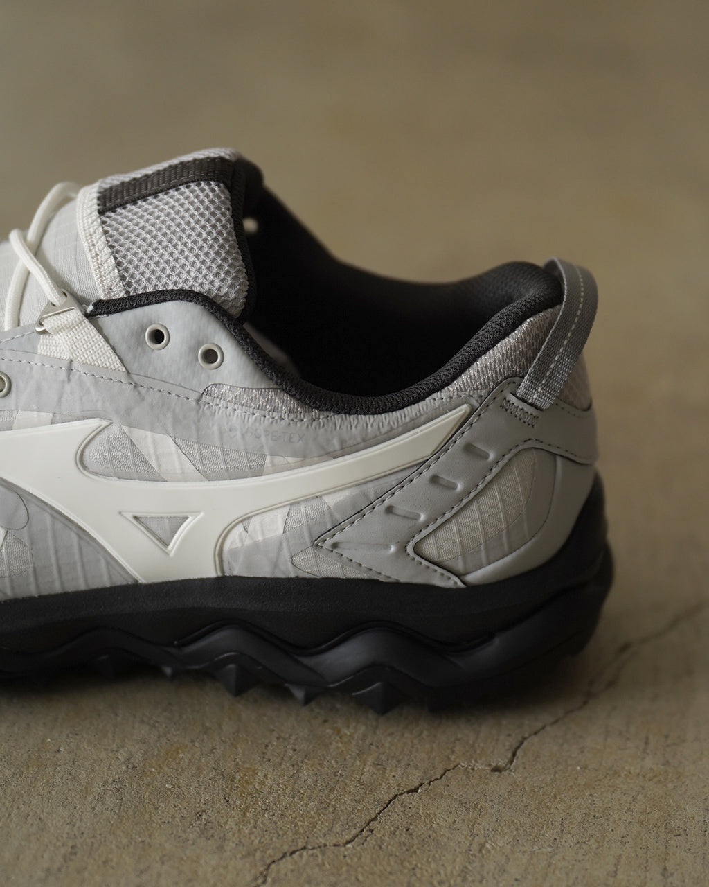 WAVE MUJIN TL GTX D1GA237309 / D1GA237310